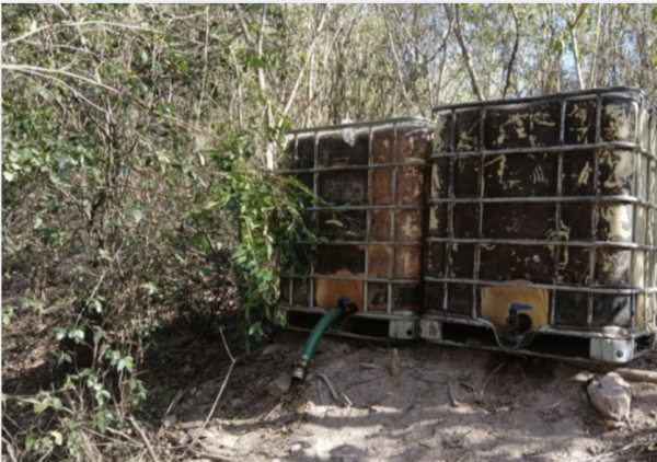 Marina localiza campamento de huachicol en Escuinapa, Sinaloa y asegura armas y vehículos